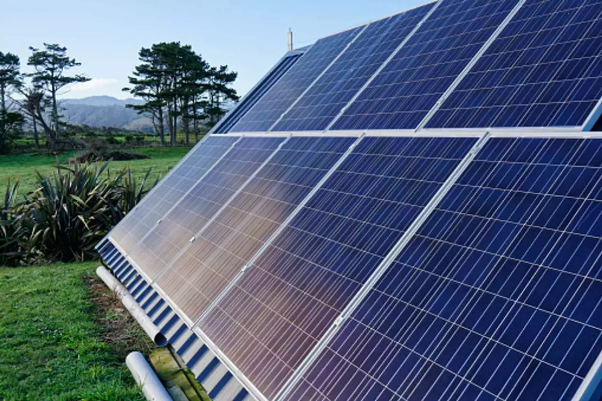 service-1 649bdb7d0cf4801a457a70de off grid solar system